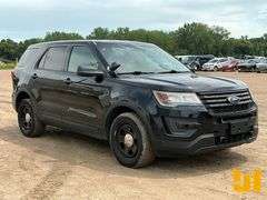 2017 FORD EXPLORER VIN: 1FM5K8AR5HGD92953 AWD