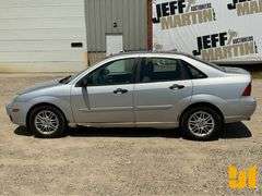 2005 FORD FOCUS SE ZX4 VIN: 1FAFP34N15W122972 FWD