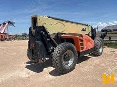 2018 JLG 1055 10000 LB TELESCOPIC FORKLIFT SN: 0160090026
