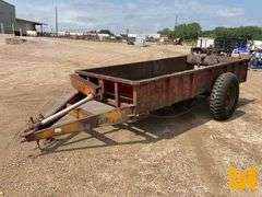 MANURE SPREADER