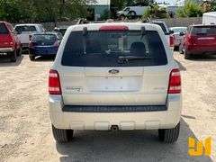2008 FORD ESCAPE XLT VIN: 1FMCU93108KD84156 4WD
