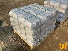 RUBBER WHEEL STOPPER/PARKING BLOCKS *** (144) PARKING BLOCKS***
