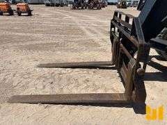 2018 JLG 10054 10000 LB TELESCOPIC FORKLIFT SN: 0160092764