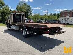 1999 KENWORTH T800 SINGLE AXLE ROLLBACK TRUCK VIN: 1NKDHT7X5XJ796956