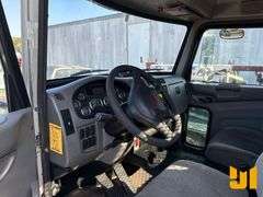 2015 PETERBILT 348 TANDEM AXLE REGULAR CAB FLATBED TRUCK VIN: 2NP3LJ0X8FM278365