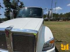 2025 KENWORTH T480 S/A REAR LOAD RESIDENTIAL COLLECTION TRUCK VIN: 2NK5HJ8X9SM132992