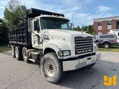 2012 MACK GU (GRANITE) TRI-AXLE DUMP TRUCK VIN: 1M2AX04Y2CM011168