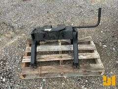 TRUCK BED FITH WHEEL FOR RAIL STYLE BRACKETS