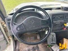 2007 INTERNATIONAL SX525 ARTICULATING & TELESCOPIC BUCKET TRUCK ALTEC VIN: 1HTWJAAT27J431615