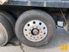 2006 VOLVO TRUCK VHD TRI-AXLE DUMP TRUCK VIN: 4V5K99GH36N393468