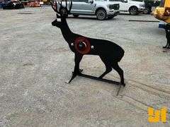 UNUSED 3/8" AR500 STEEL DEER SHOOTING TARGET W/ HEART FLAPPER