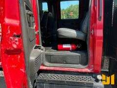 2007 GMC 8500 SINGLE AXLE CREW CAB FLATBED TRUCK VIN: 1GDV8C4B27F423628