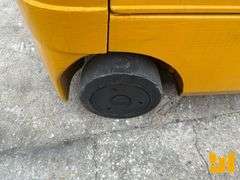 CATERPILLAR C4000-LP 3500 CUSHION TIRE FORKLIFT SN: AT9010819