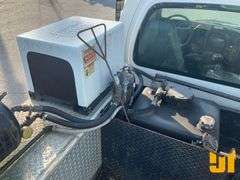 2008 GMC C5500 S/A MECHANICS TRUCK VIN: 1GDE5C1918F400997
