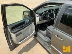 2010 DODGE GRAND CARAVAN SXT VIN: 2D4RN5D10AR446586 FWD