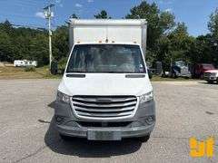 2019 FREIGHTLINER SPRINTER SPRINTER VAN VIN: WDPPF4CD8KN041347