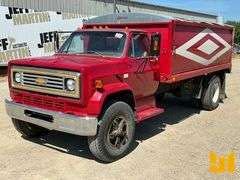 1986 CHEVROLET C70 SINGLE AXLE DUMP TRUCK VIN: 1GBL7D1B8GV110568