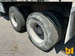 2007 GMC 8500 SINGLE AXLE CREW CAB FLATBED TRUCK VIN: 1GDV8C4B27F423628