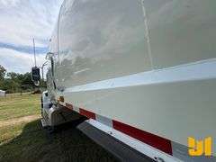 2025 KENWORTH T480 S/A REAR LOAD RESIDENTIAL COLLECTION TRUCK VIN: 2NK5HJ8X9SM132992