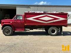 1986 CHEVROLET C70 SINGLE AXLE DUMP TRUCK VIN: 1GBL7D1B8GV110568