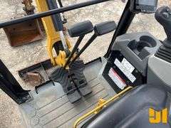 2019 CATERPILLAR 301.7CR  MINI EXCAVATOR SN: CAT03017HJH700499