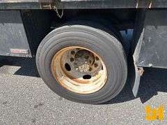 2011 FORD F-650 SINGLE AXLE REGULAR CAB STAKE BED TRUCK VIN: 3FRWF6FC8BV589342