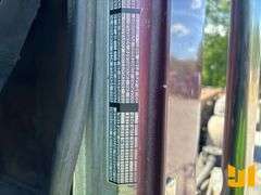 1994 PETERBILT 357 TRI ROLL OFF TRUCK VIN: 1XPAL60X2RN353155