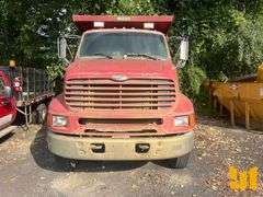 2000 STERLING LT8500 TANDEM AXLE DUMP TRUCK VIN: 2FZXBJBB9YAH13949