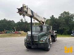 2001 FREIGHTLINER FL112 NATIONAL  BOOM TRUCK VIN: 1FVHBGAS01HJ49358