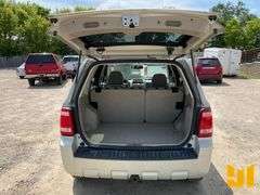2008 FORD ESCAPE XLT VIN: 1FMCU93108KD84156 4WD