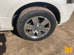 2010 FORD EXPEDITION VIN: 1FMJK1K51AEB03702