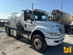2012 INTERNATIONAL DURASTAR 4400 S/A VACUUM TRUCK VIN: 3HCMKAAN0CL652803