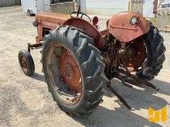 1958 MASSEY FERGUSON 65 TRACTOR SN: CGM654916