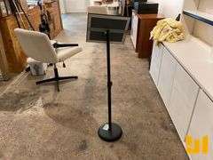 DISPLAY SIGN STAND