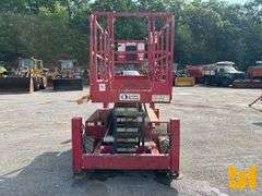 2015 MEC 3259ET 32’ SCISSOR LIFT SN: 13100321