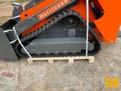 UNUSED HURRICANE RATOR740D STAND ON MULTI TERRAIN LOADER