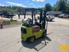 CLARK C500-Y30 3000 CUSHION TIRE FORKLIFT SN: Y23501406375FA