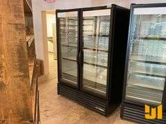 TRUE FLM-54-TSL01 REFRIGERATED MERCHANDISER