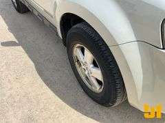 2008 FORD ESCAPE XLT VIN: 1FMCU93108KD84156 4WD
