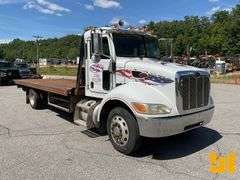 2011 PETERBILT 330 SINGLE AXLE ROLLBACK TRUCK VIN: 2NPNHM6X6BM109006