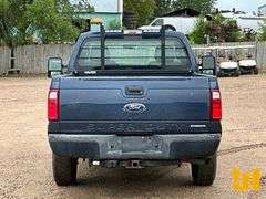 2015 FORD F-250 XL REGULAR CAB 4X2 PICKUP VIN: 1FTBF2A63FEB32848