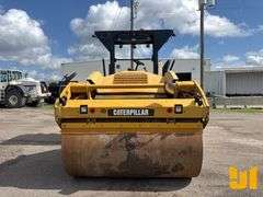 2011 CATERPILLAR CB64 TANDEM VIBRATORY ROLLER SN: DJM00225