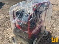 UNUSED 2025 EASY-KLEEN MAGNUM GOLD 4000 PRESSURE WASHER SN: 252527