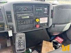 2007 INTERNATIONAL SX525 ARTICULATING & TELESCOPIC BUCKET TRUCK ALTEC VIN: 1HTWJAAT27J431615