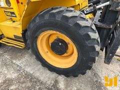 2017 SELLICK S60J4E-1 6000LBS  ROUGH TERRAIN FORKLIFT SN: 10210795S6J4E-1