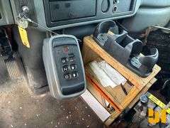2006 INTERNATIONAL 7500 SINGLE AXLE DUMP TRUCK VIN: 1HTWLAZRX6J344725