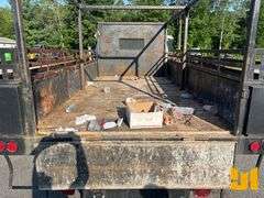 2003 CHEVROLET C4500 SINGLE AXLE EXTENDED CAB FLATBED TRUCK VIN: 1GBE4D1173F519903