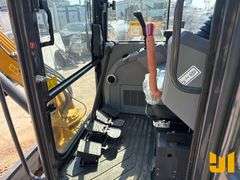 2024 XCMG XE35U MINI EXCAVATOR SN: XUGK0351CLKA02038