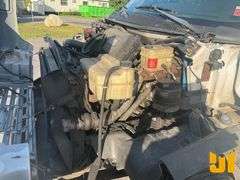 2008 GMC C5500 S/A MECHANICS TRUCK VIN: 1GDE5C1918F400997