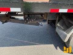 1999 KENWORTH T800 SINGLE AXLE ROLLBACK TRUCK VIN: 1NKDHT7X5XJ796956